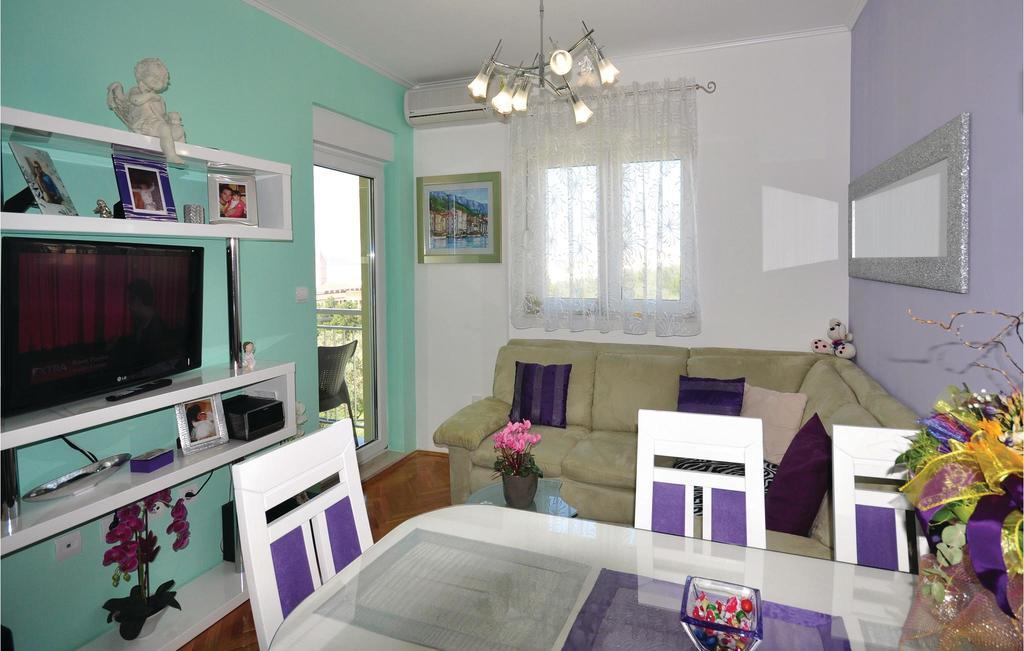 2 Bedroom Awesome In *